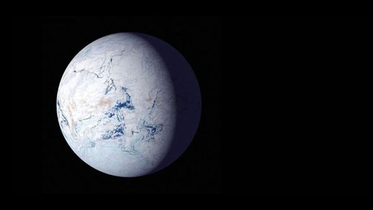 Our luscious blue Earth applied to be a frozen snowball