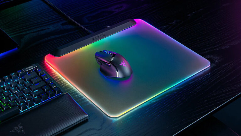 Razer’s new RGB mousepad is the shiniest mousepad ever